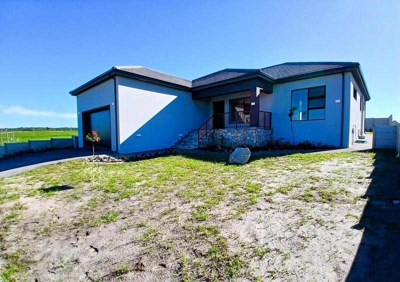 3 Bedroom Property for Sale in Stilbaai Wes Western Cape